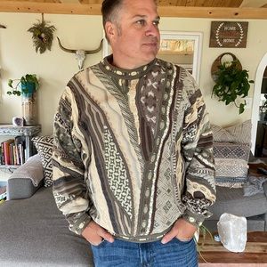 TUNDRA CANADA 3D Cosby sweater